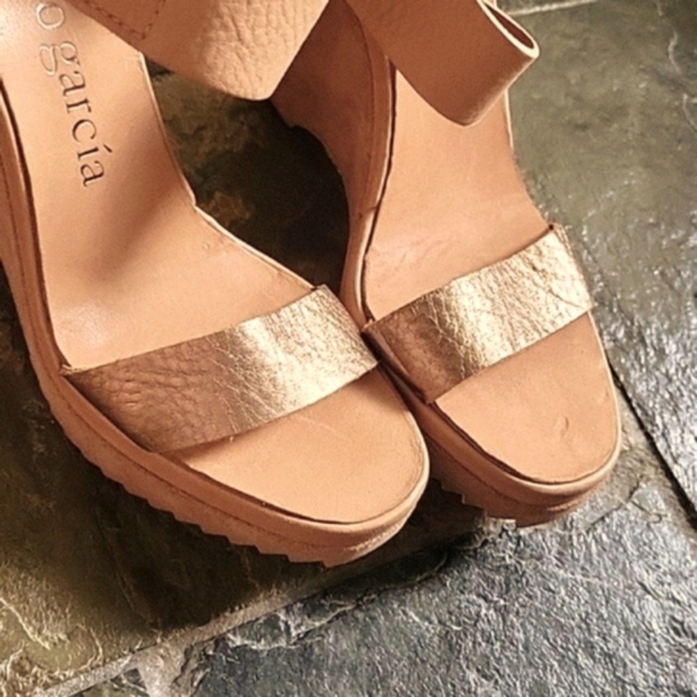 PEDRO GARCIA sandals 40. Gorgeous! NWOT  Beautifully crafted in Spain $595 Orig! - Picture 8 of 14